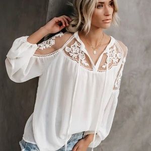 HAYDEN FORMAL INVITATION LACE BLOUSE - CREAM